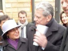 D. Kazantzidou u. J. Gauck D. Kazantzidou u. J. Gauck